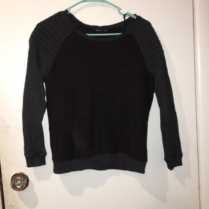 Worn a few times American Eagle Outfitters sweater